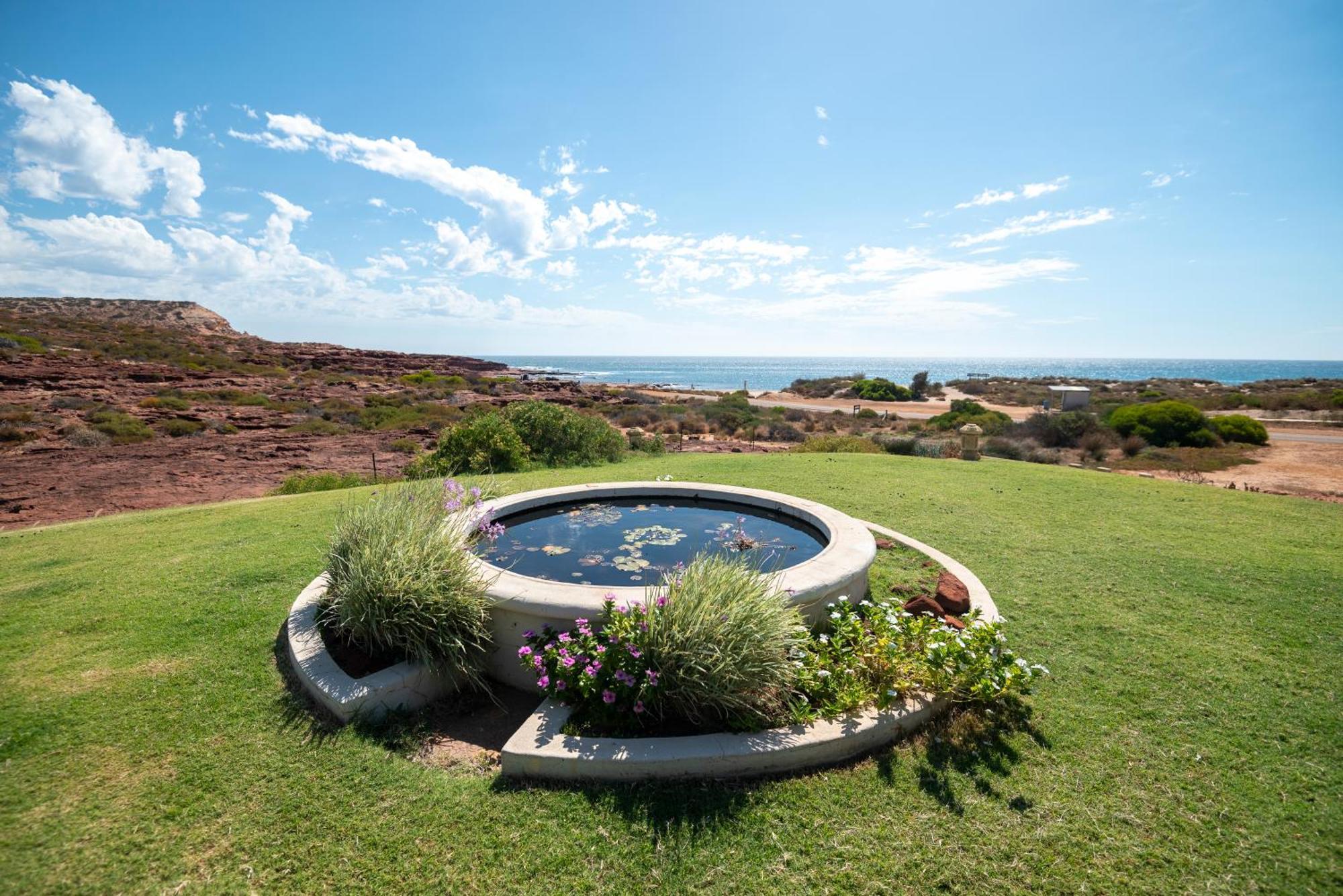 Kalbarri Red Bluff Tourist Park Hotel Exterior foto