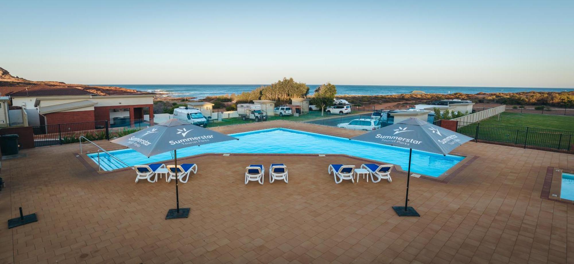 Kalbarri Red Bluff Tourist Park Hotel Exterior foto