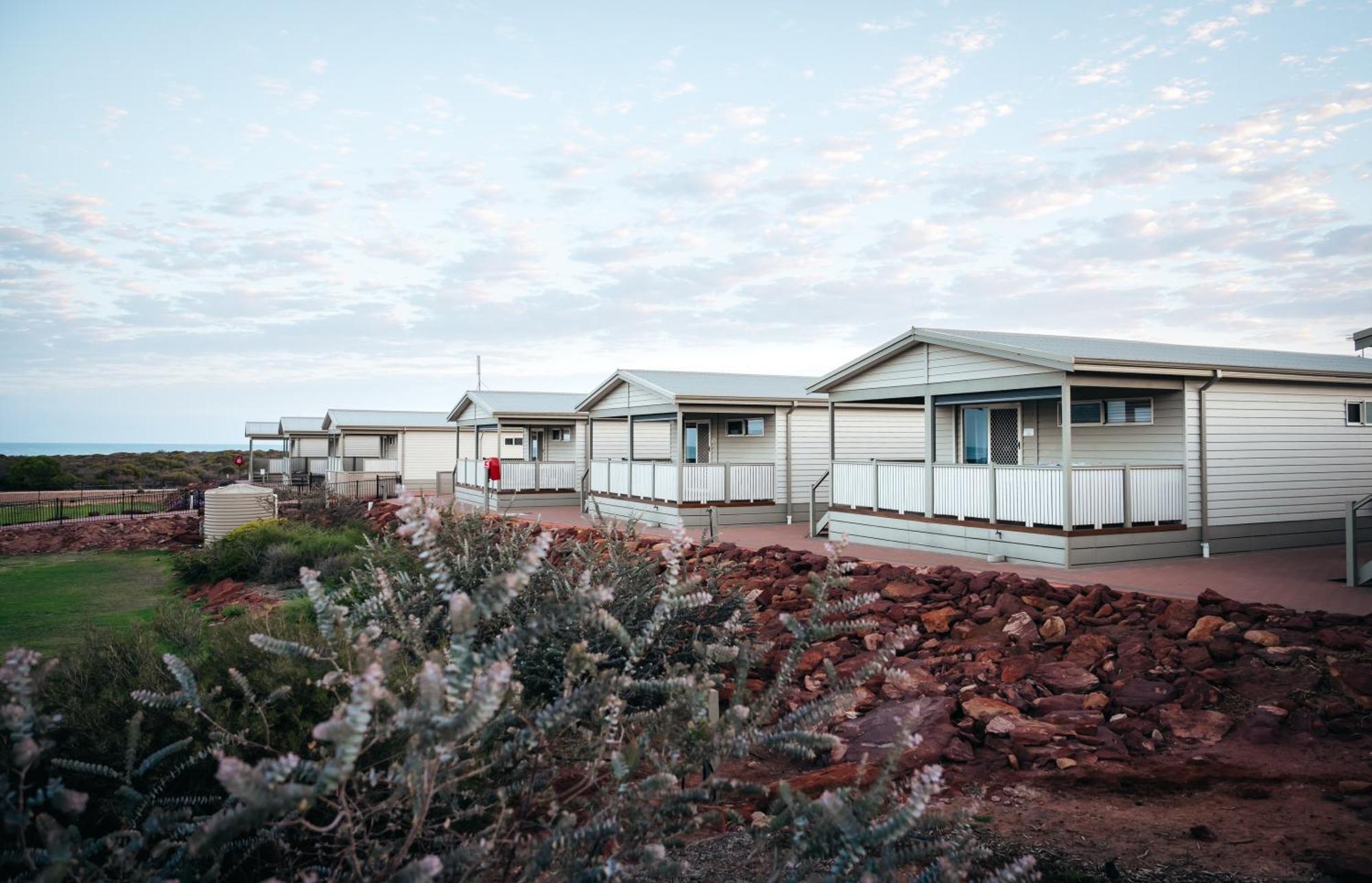 Kalbarri Red Bluff Tourist Park Hotel Exterior foto